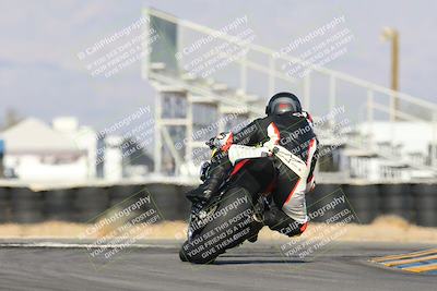 media/Feb-03-2024-SoCal Trackdays (Sat) [[767c60a41c]]/11-Turn 16 (2pm)/